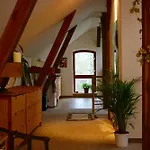 Blumenhaus Apartment *